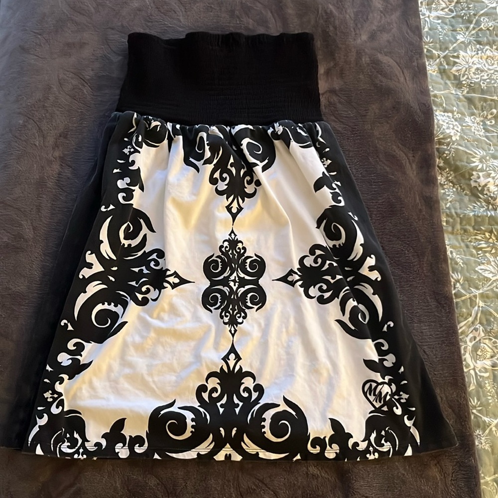 Strapless dress